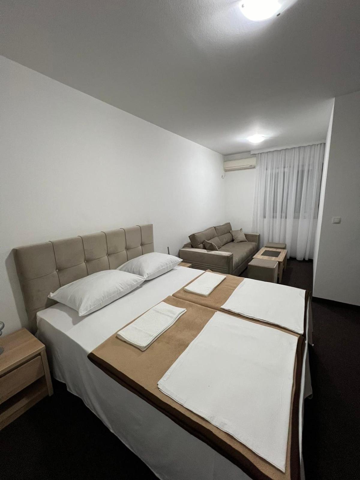 Motel Aura Mostar Exterior foto